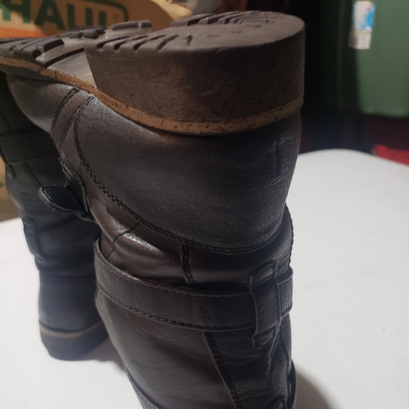 Black Moto-style boot - Picture 6 of 9